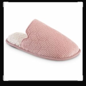 ISOTONER SLIPPERS